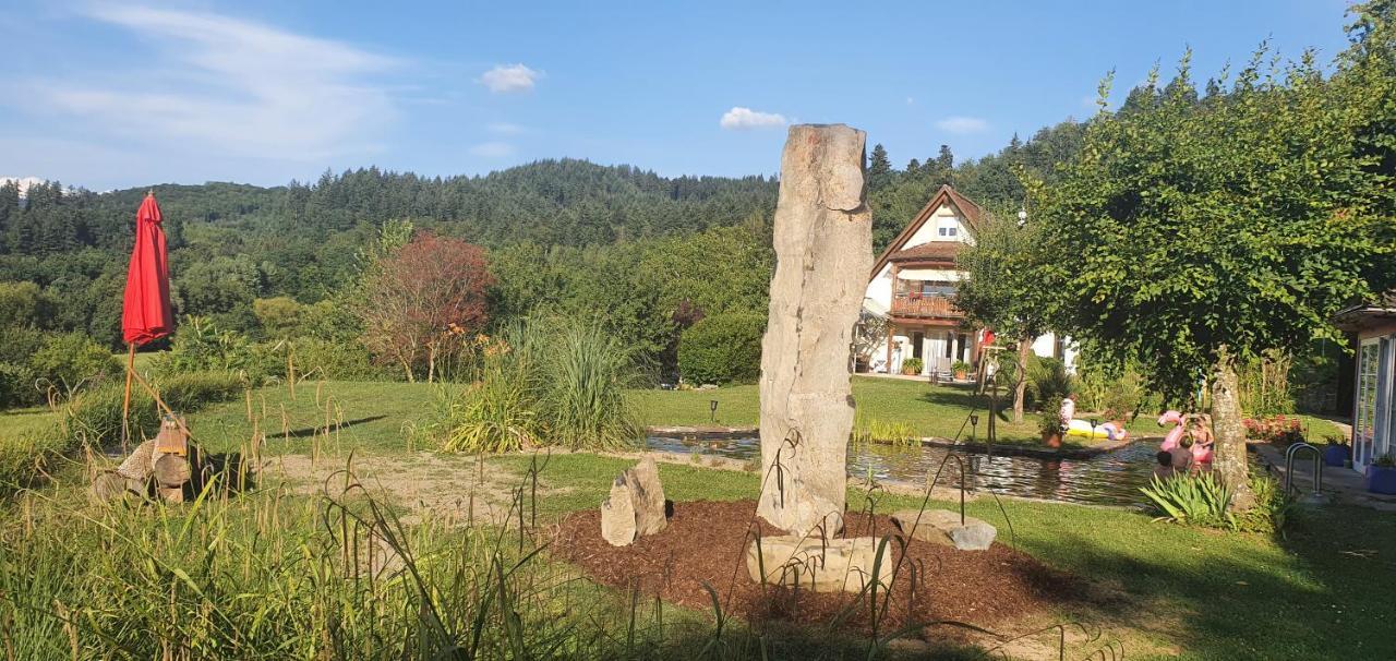 Ferienwohnung Paradies 2 Castellberg-Jakobsweg Döttingen Exterior foto