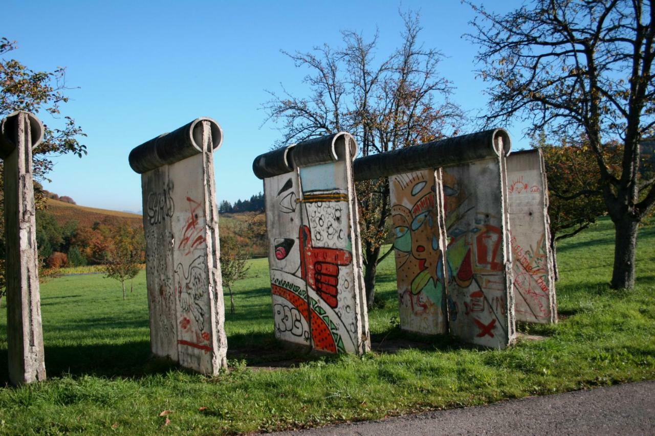 Ferienwohnung Paradies 2 Castellberg-Jakobsweg Döttingen Exterior foto